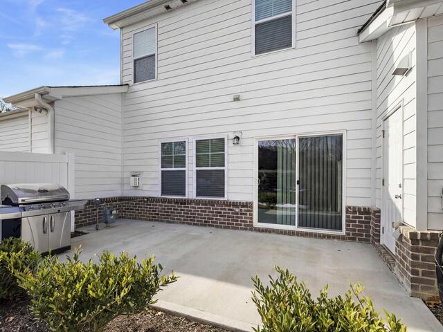 Photo of 24 Bromes Way