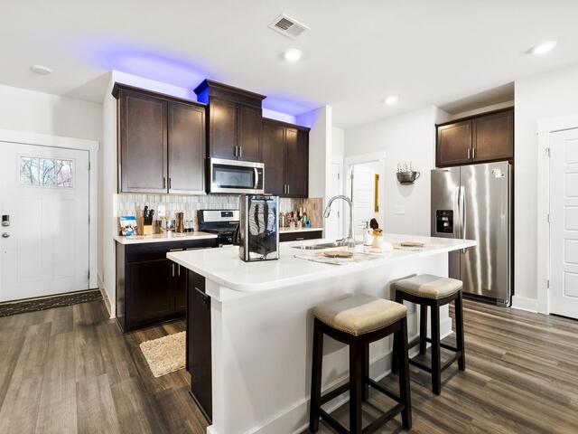 Photo of 24 Bromes Way