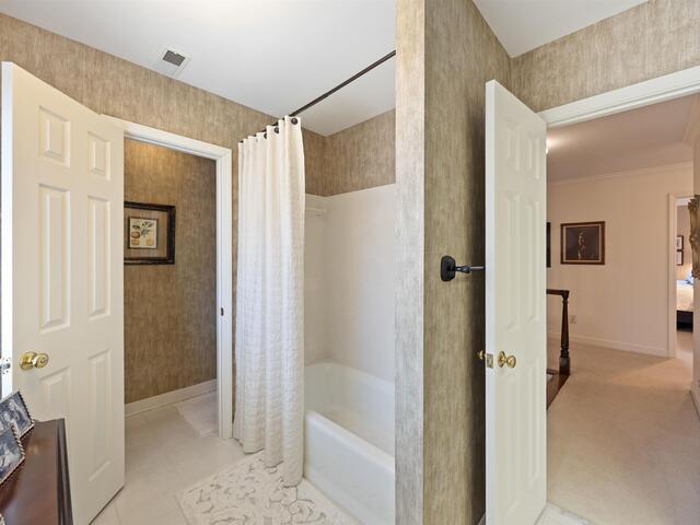 Photo of 104 Laurel Oak Trail