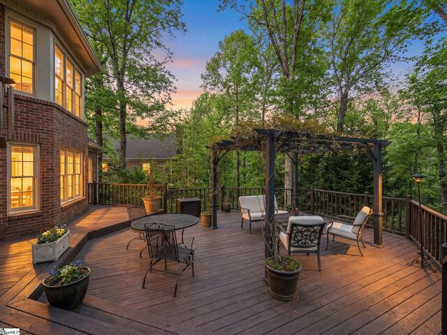 Photo of 104 Laurel Oak Trail