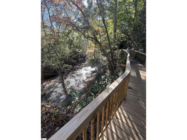 Photo of 104 Laurel Oak Trail