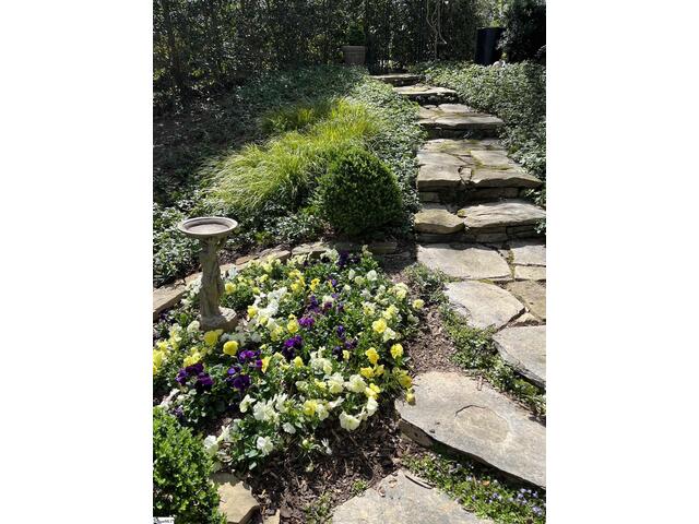 Photo of 104 Laurel Oak Trail