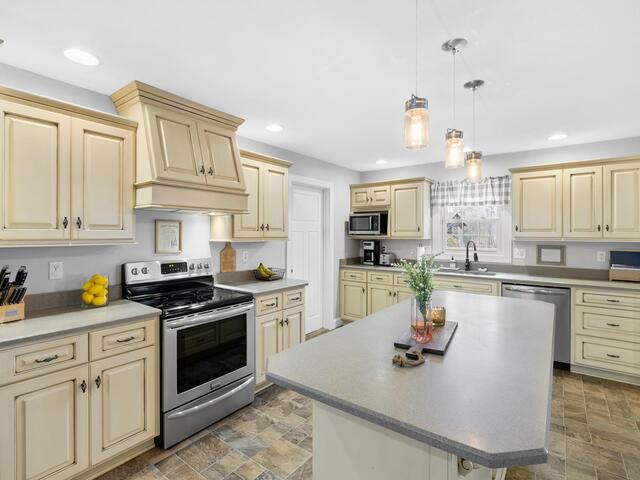 Photo of 5754 Hwy 20