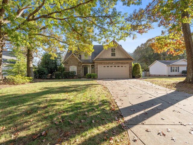 Photo of 34 Oak Grove Lake Road