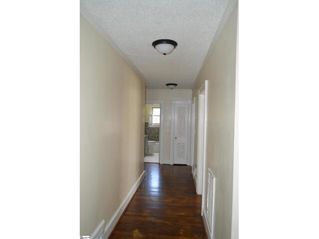 Photo of 207 E Fairview