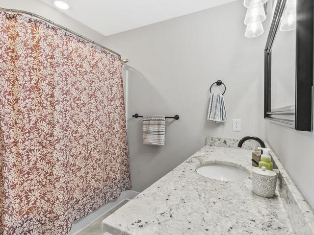 Photo of 324 Bowen Drive