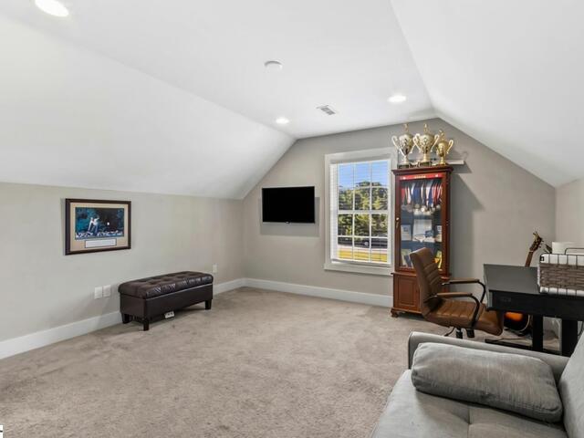 Photo of 324 Bowen Drive