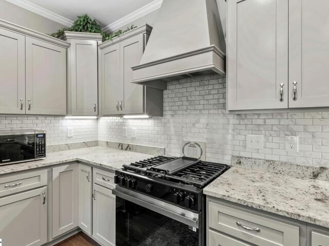 Photo of 324 Bowen Drive