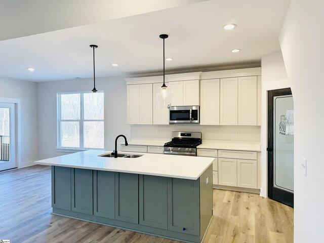 Photo of 748 CATTLE Drive