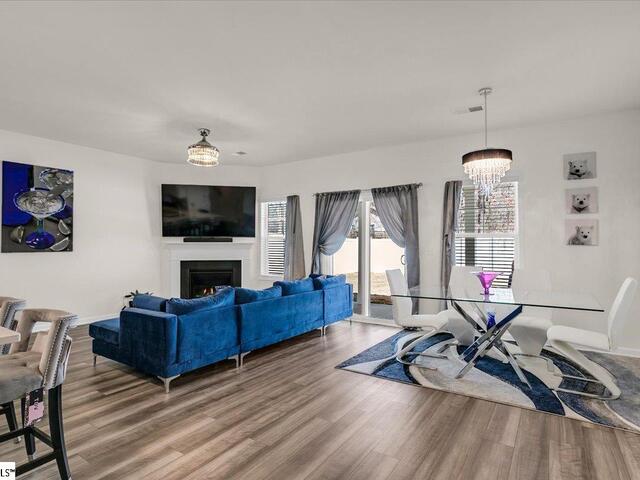 Photo of 505 Barbican Place