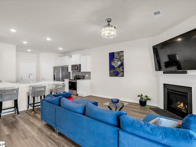 Photo of 505 Barbican Place