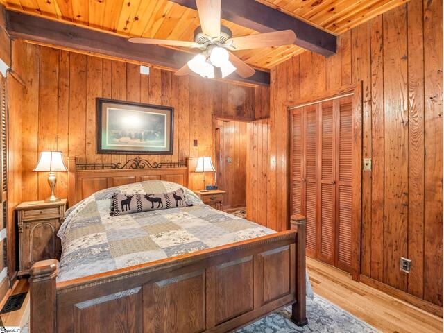 Photo of 980 Mountain Forest Drive