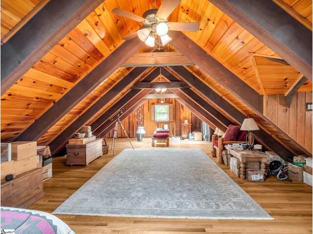 Photo of 980 Mountain Forest Drive