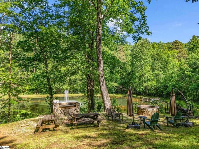 Photo of 980 Mountain Forest Drive