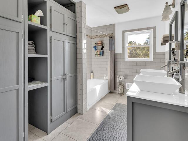 Photo of 146 Stokes Road