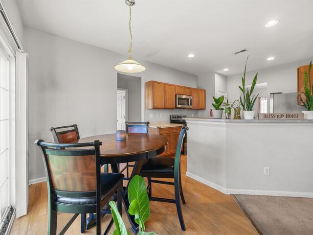 Photo of 714 Thistlewood Drive