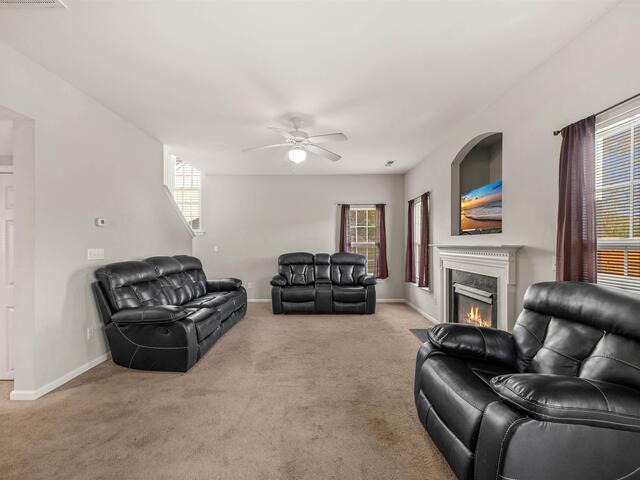 Photo of 714 Thistlewood Drive