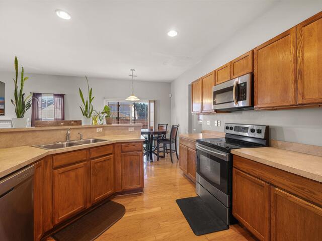 Photo of 714 Thistlewood Drive