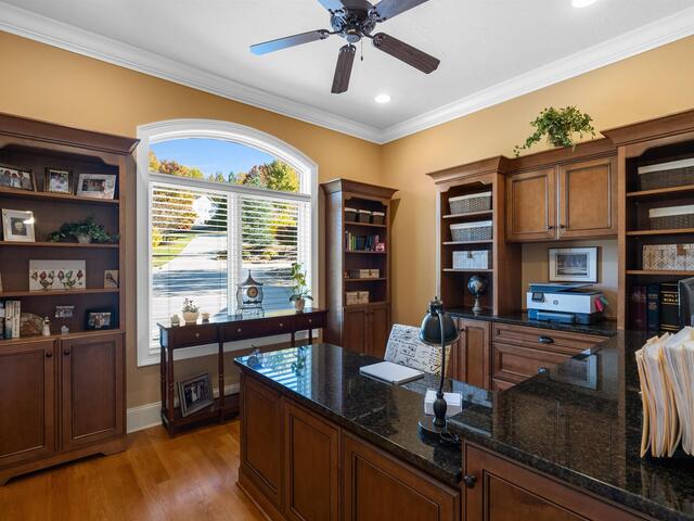 Photo of 802 Clifton Court