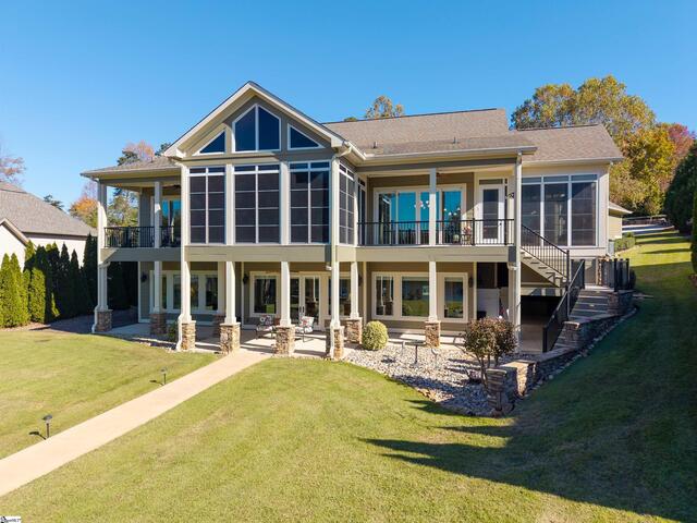 Photo of 802 Clifton Court