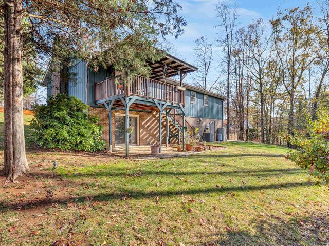 Photo of 320 Longview Terrace