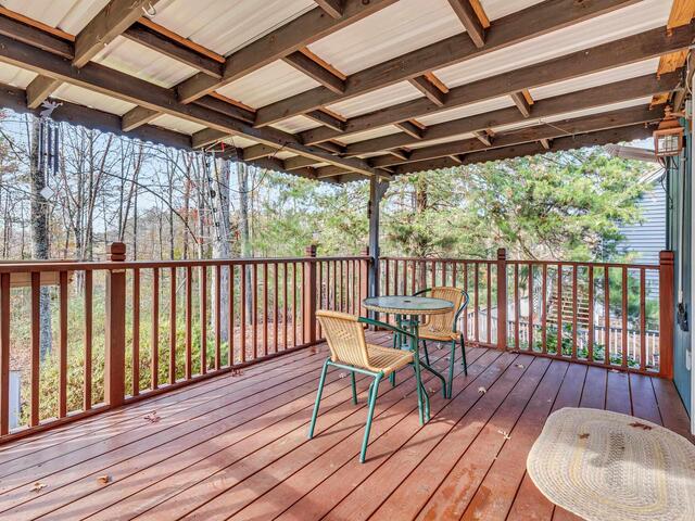 Photo of 320 Longview Terrace