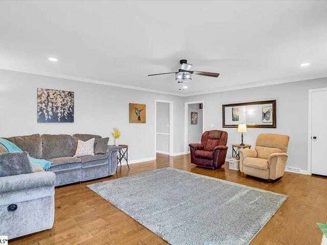 Photo of 102 Del Riso Circle