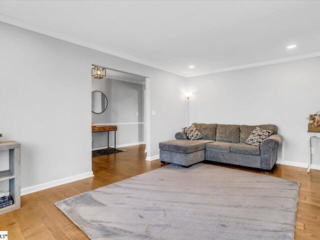 Photo of 102 Del Riso Circle