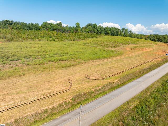 Photo of 03 Hood Road