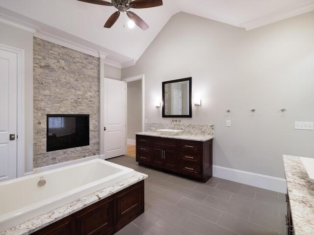 Photo of 210 Thompson Road