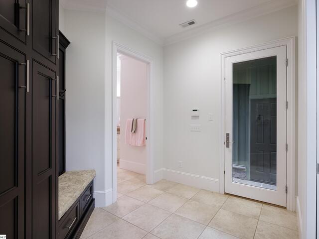 Photo of 210 Thompson Road