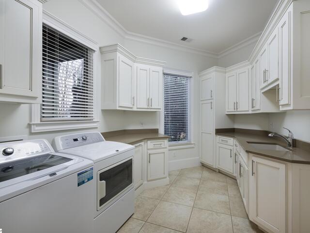 Photo of 210 Thompson Road