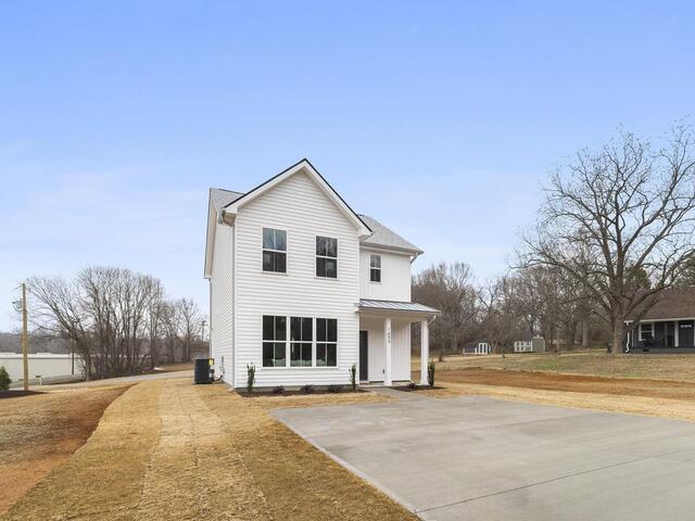 Photo of 1650 Clement Road