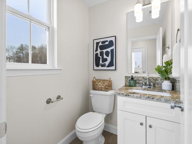 Photo of 1650 Clement Road