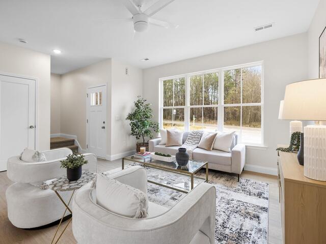 Photo of 1650 Clement Road