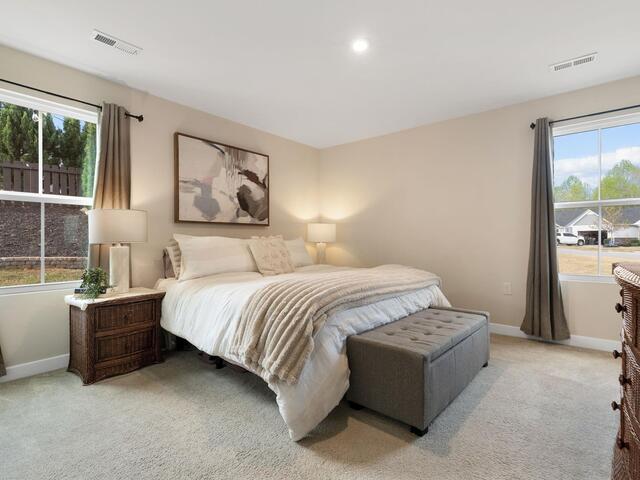 Photo of 402 Edgehill Court