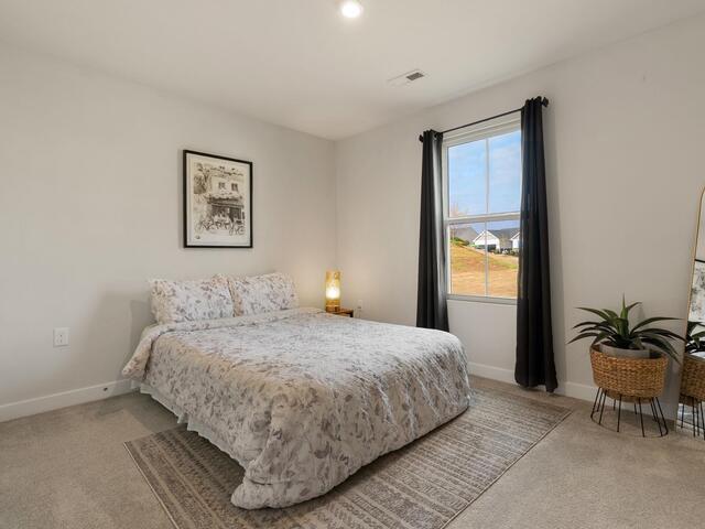 Photo of 402 Edgehill Court