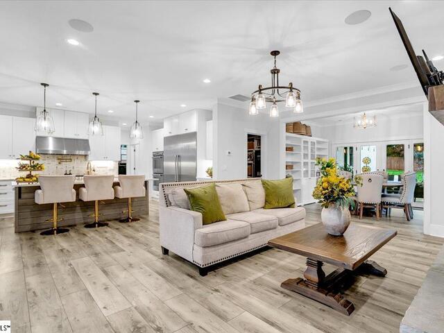 Photo of 201 Stillwaters Bay Drive