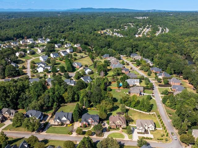 Photo of 104 Walnut Creek Way