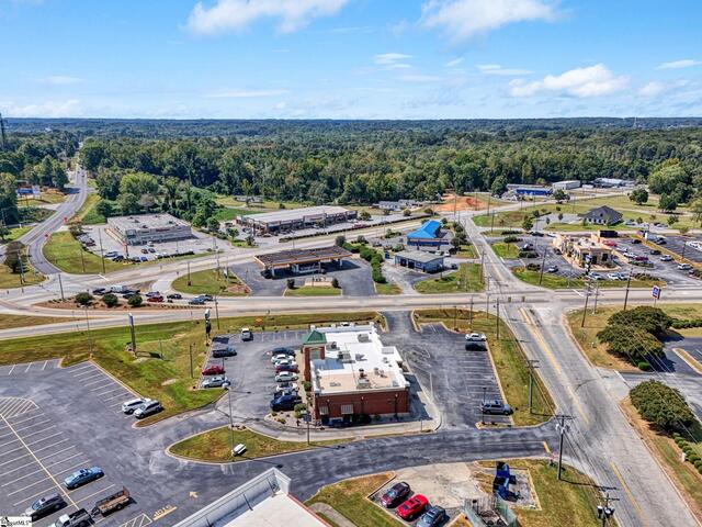 Photo of 790 E MAIN Street