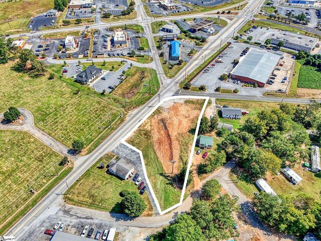 Photo of 790 E MAIN Street