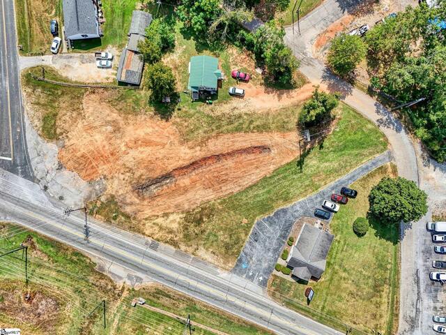 Photo of 790 E MAIN Street