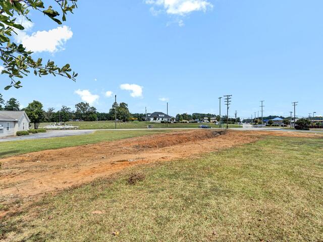 Photo of 790 E MAIN Street