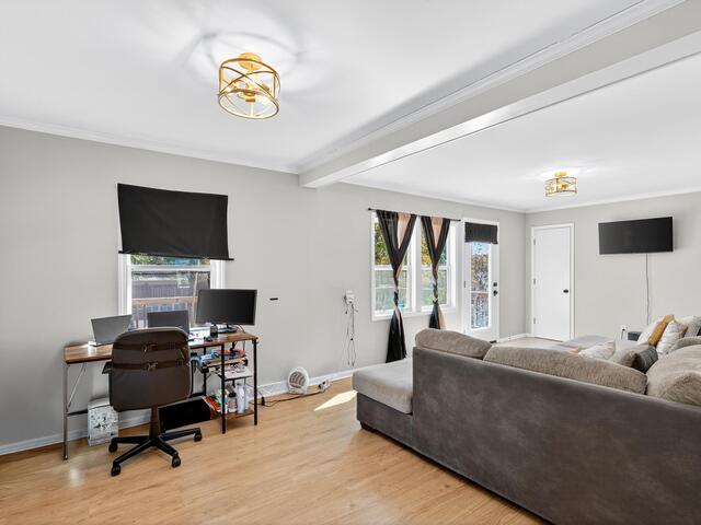 Photo of 519 Longview Terrace