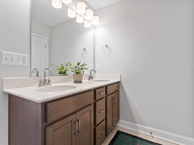 Photo of 34 Red Horse Way