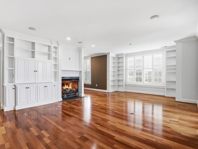 Photo of 400 N Main Street