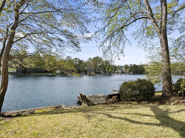 Photo of 126 Shannon Lake Circle