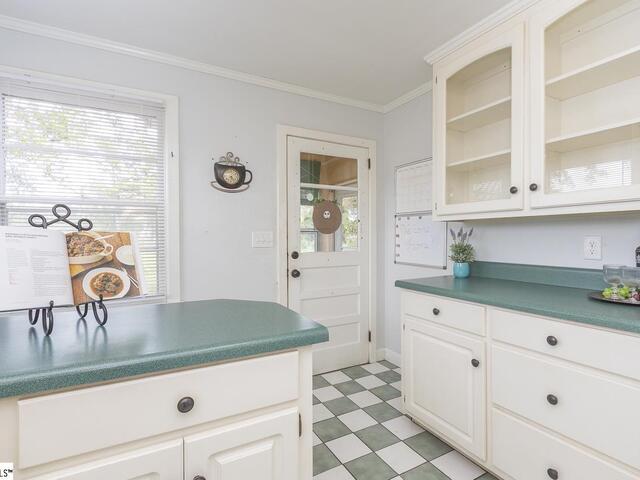 Photo of 705 Whitehall Road