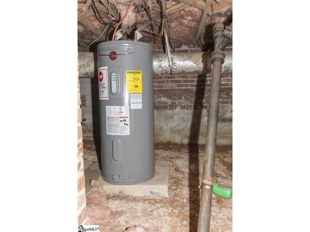 Photo of 705 Whitehall Road