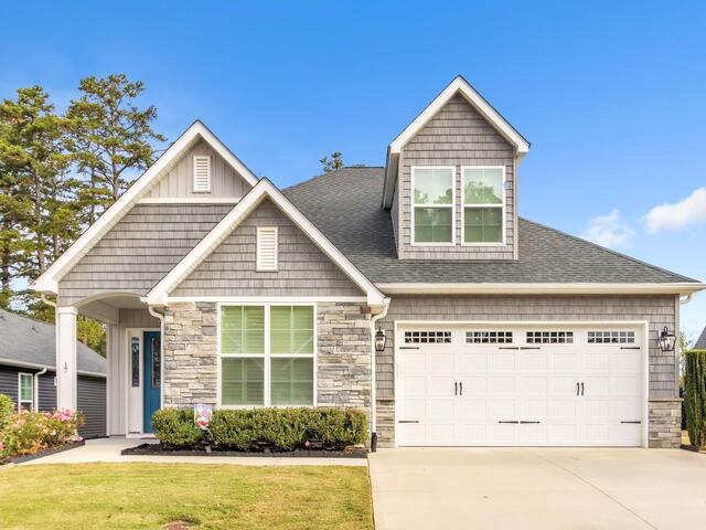 Photo of 17 Golden Apple Trail